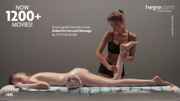 Skærmgreb #6 fra filmen Forførende sensuel massage