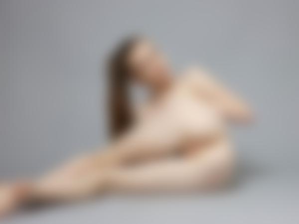 Image #9 from the gallery Emily crisp nudes